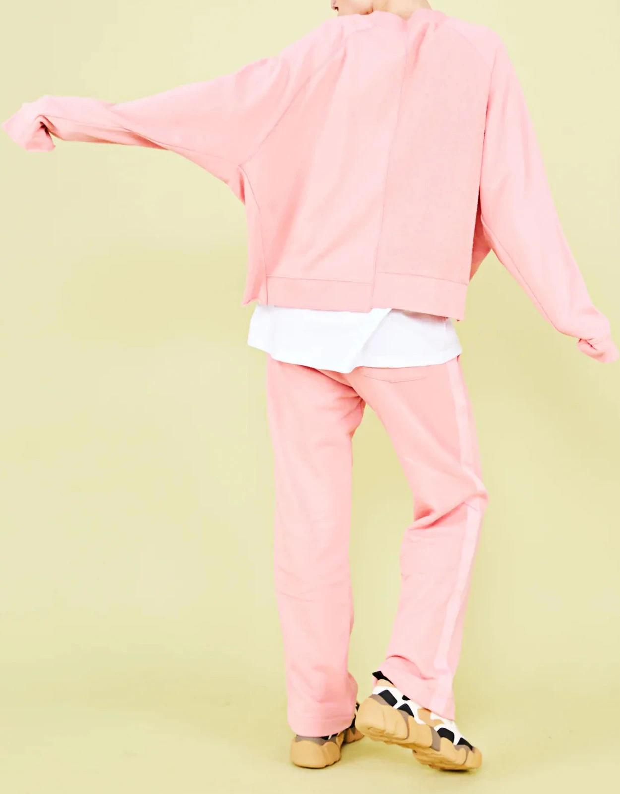 Être Cécile Superette Cropped Deconstructed Sweatshirt-Pink Icing 3 Être Cécile Superette Cropped Deconstructed Sweatshirt-Pink Icing - Image 3