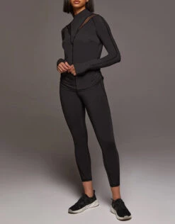 Michi Peak Long Sleeve Top-Black -J.Lindeberg Shop 2689563