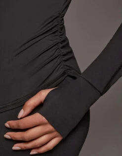 Michi Peak Long Sleeve Top-Black -J.Lindeberg Shop 2689564