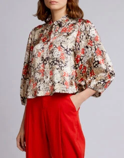 Ganni Cameron Floral Satin Cropped Blouse -J.Lindeberg Shop 40554