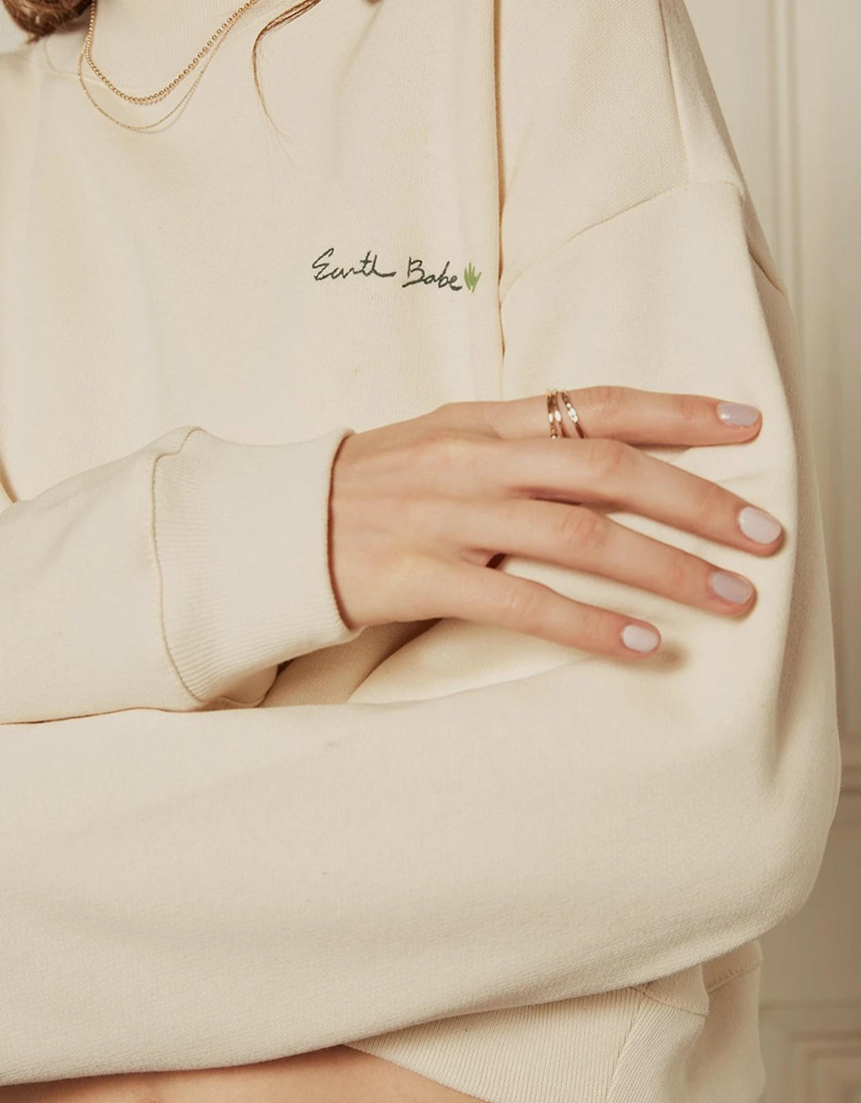 Boyish Jeans The Joni Cropped Sweatshirt-Off White Earth Babe 1 Boyish Jeans The Joni Cropped Sweatshirt-Off White Earth Babe