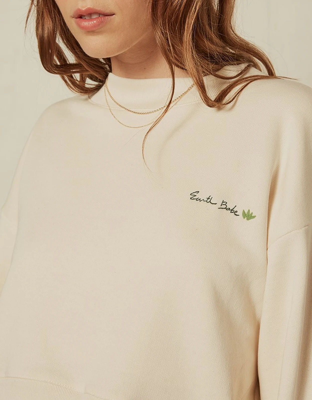 Boyish Jeans The Joni Cropped Sweatshirt-Off White Earth Babe 3 Boyish Jeans The Joni Cropped Sweatshirt-Off White Earth Babe - Image 3