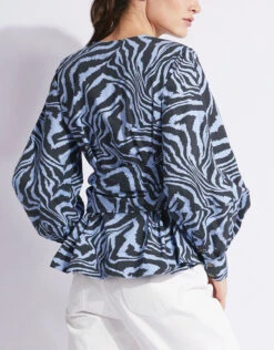 Ganni V-neck Tiger-print Cotton Wrapped Shirt Top -J.Lindeberg Shop 79065