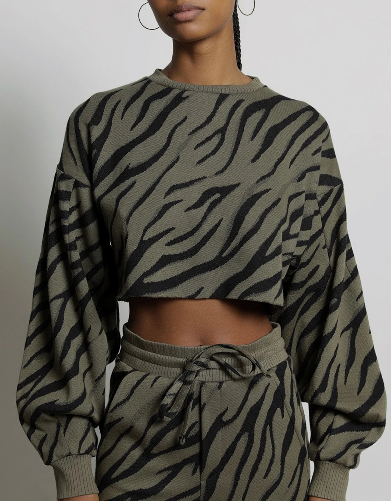 Twenty Montreal Bali Tiger Hyper Reality Knit Balloon Sleeve Cropped Top 1 Twenty Montreal Bali Tiger Hyper Reality Knit Balloon Sleeve Cropped Top
