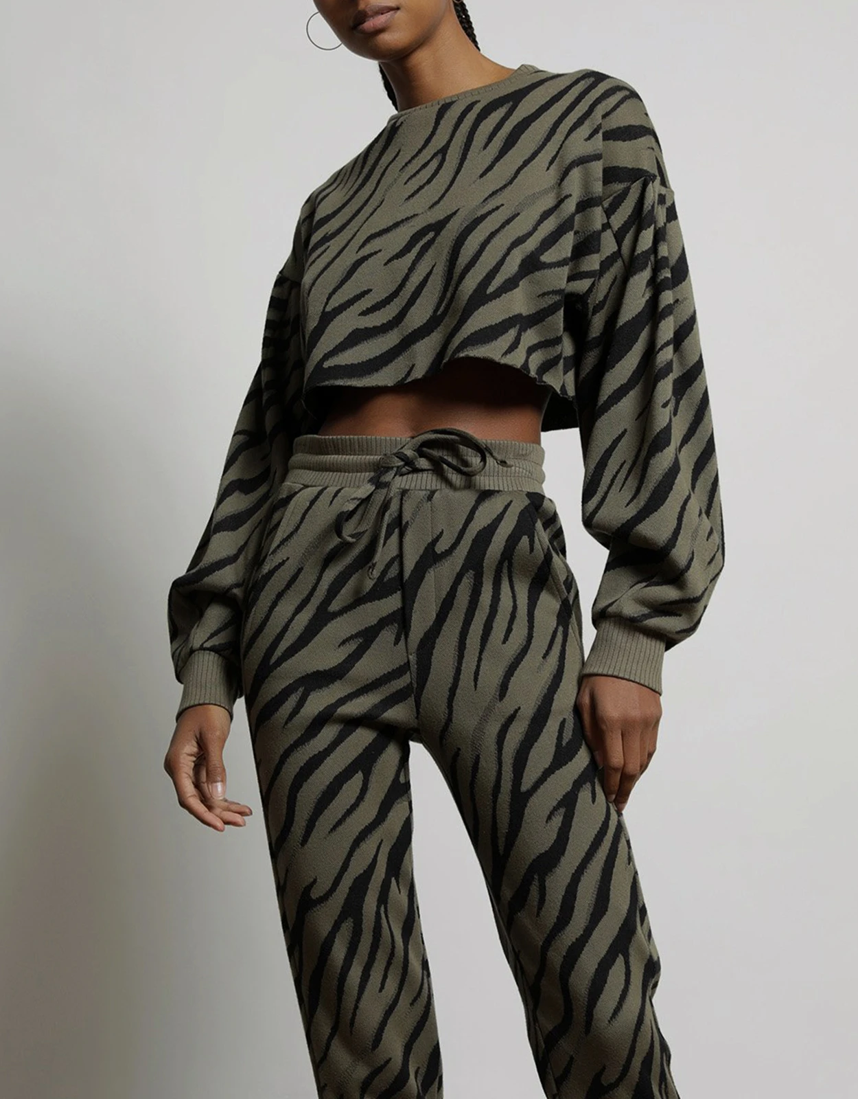 Twenty Montreal Bali Tiger Hyper Reality Knit Balloon Sleeve Cropped Top 3 Twenty Montreal Bali Tiger Hyper Reality Knit Balloon Sleeve Cropped Top - Image 3